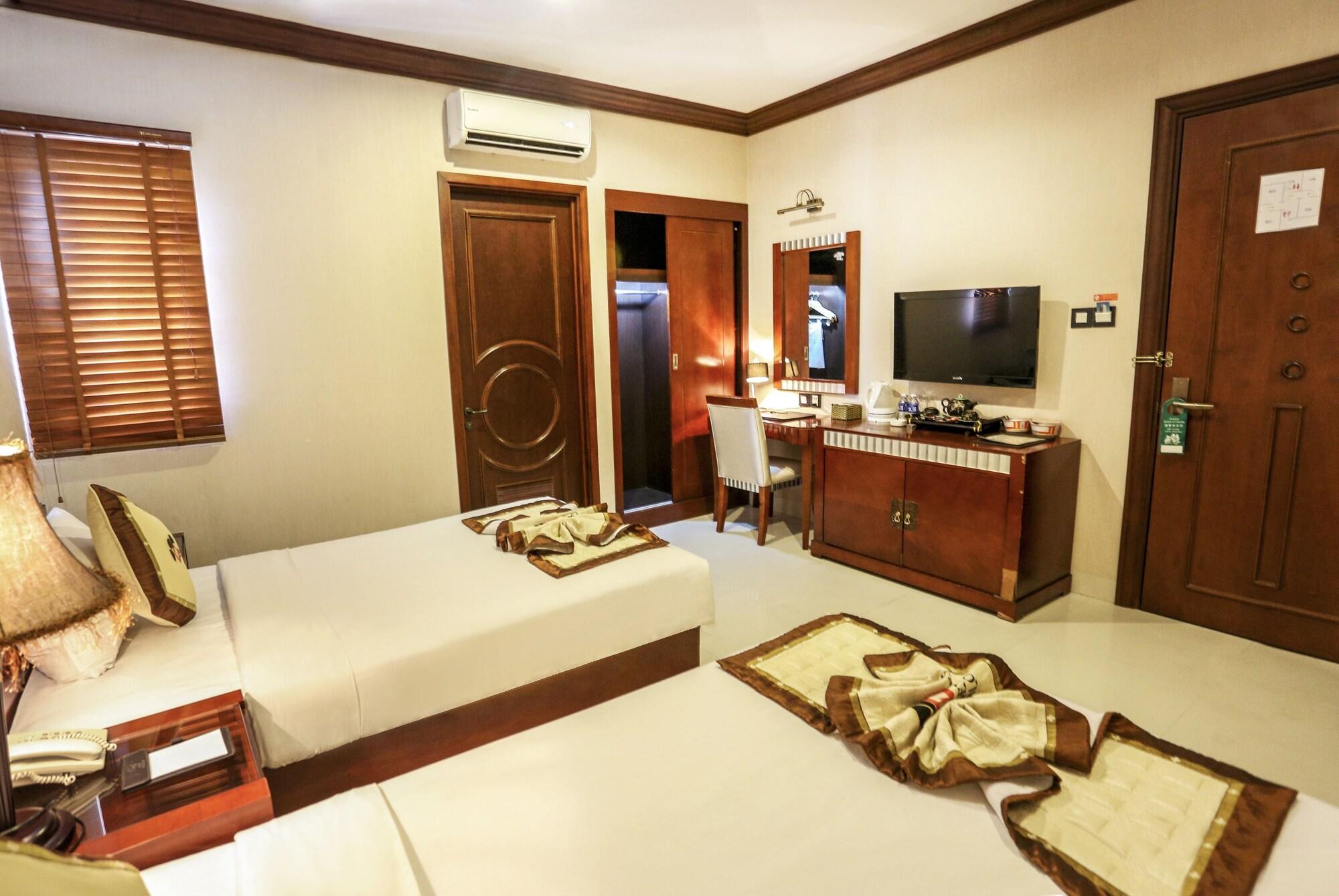 Seventeen Saloon Hotel Da Nang Exteriör bild